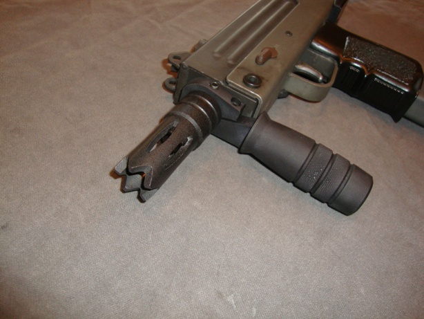 Forward Tactical Grip for Mac-10 9mm/.45 acp